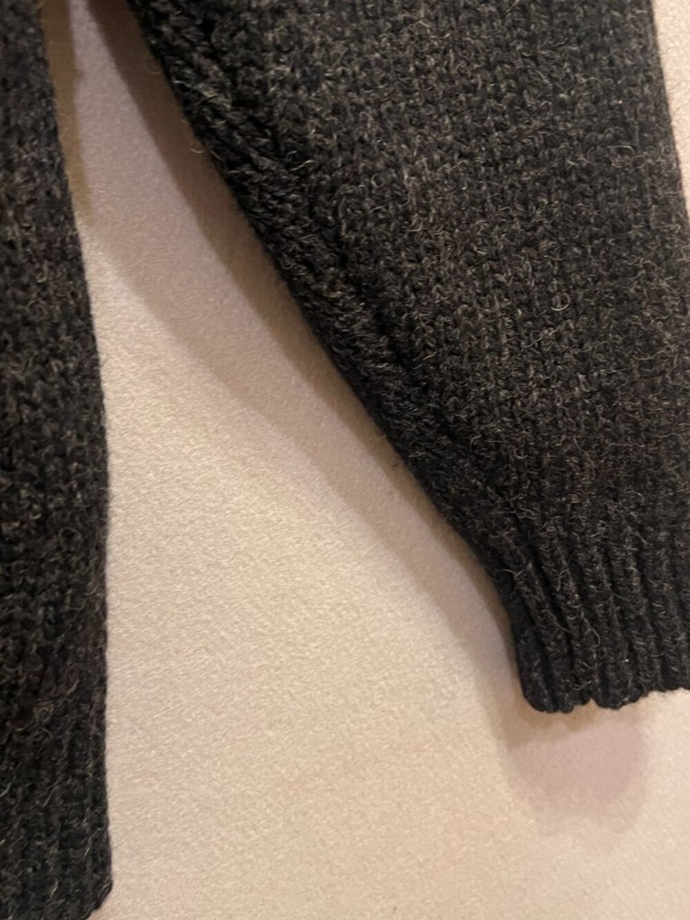 Men’s Vintage B. Altman Wool Dark Gray Cardigan Sweater - Size Large - Picture 6 of 9